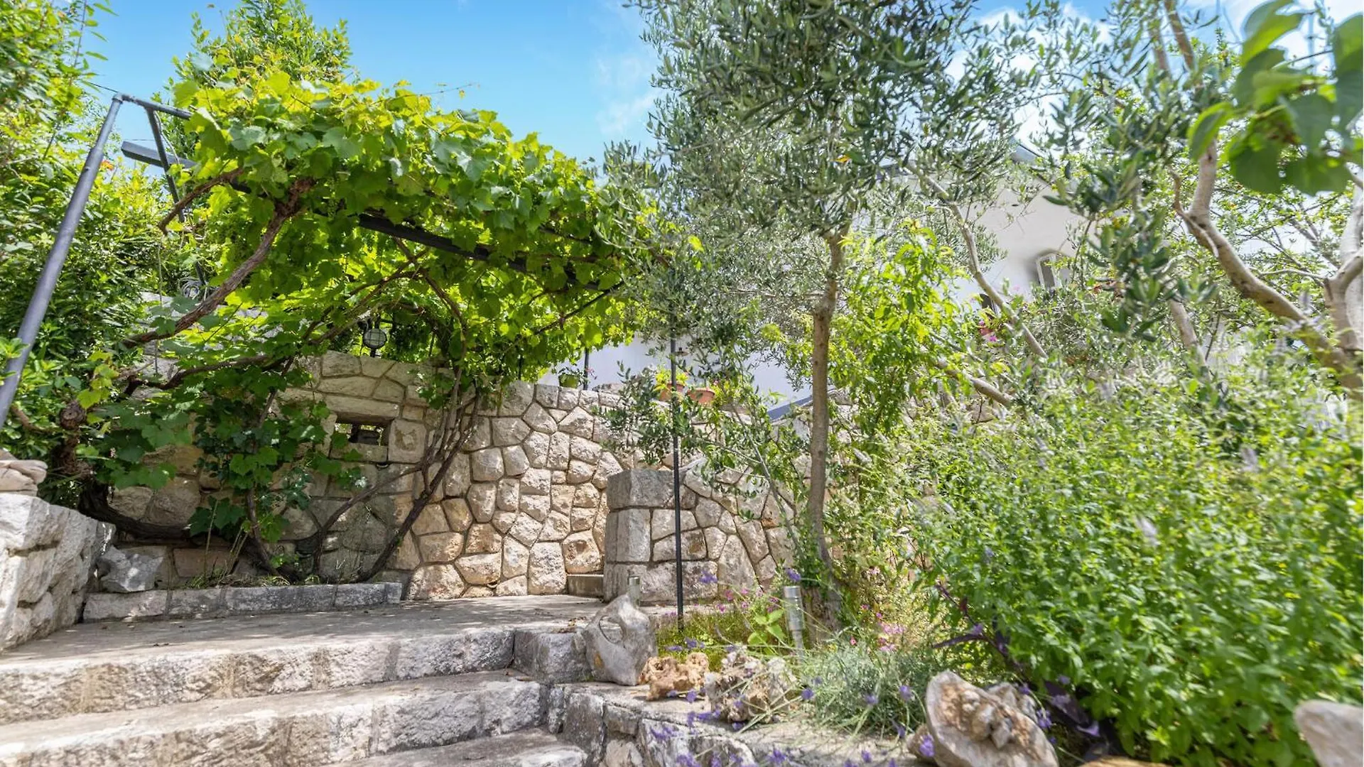 Stunning Home In Rab With Pool Supetarska Draga 0*,