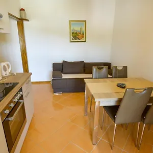Zlata Apartman