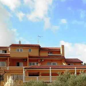 Melita Apartman