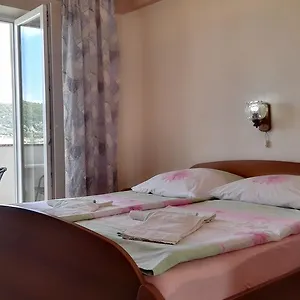 Ljubica And Gostinjska kuća